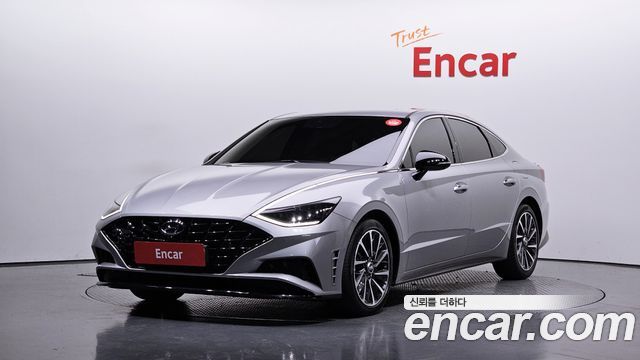 Hyundai Sonata (DN8)