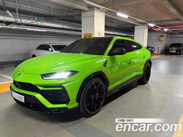 Lamborghini Urus