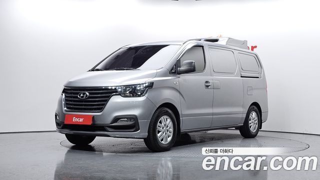 Hyundai The New Grand Starex