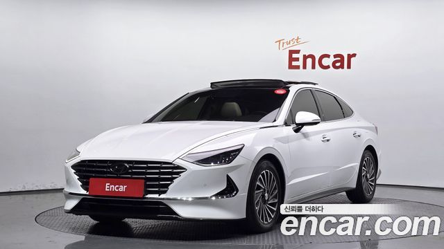 Hyundai Sonata Hybrid (DN8)
