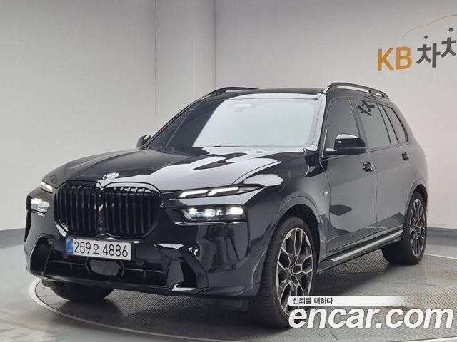 BMW X7 (G07)