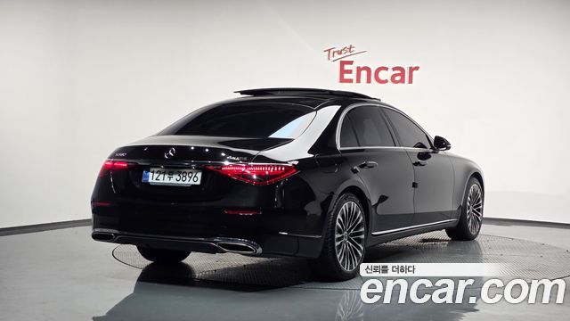 Mercedes-Benz S-Class W223