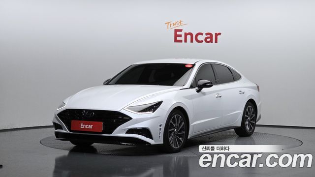 Hyundai Sonata (DN8)