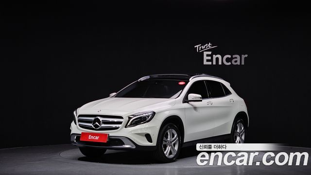 Mercedes-Benz GLA-Class X156