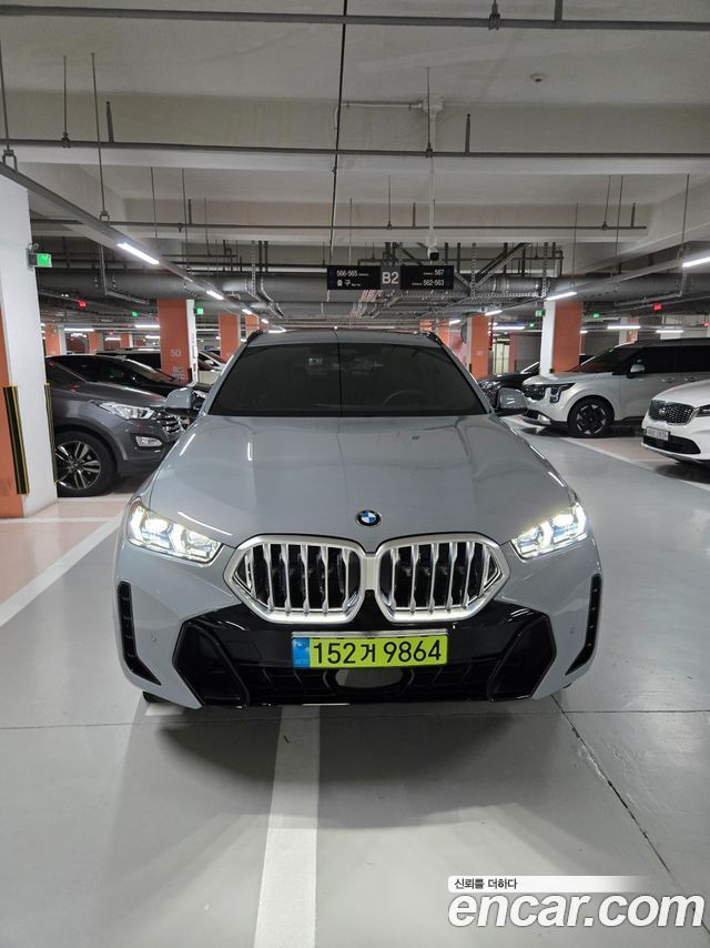 BMW X6 (G06)