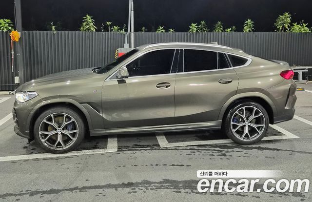 BMW X6 (G06)