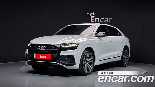 Audi Q8 (4M)