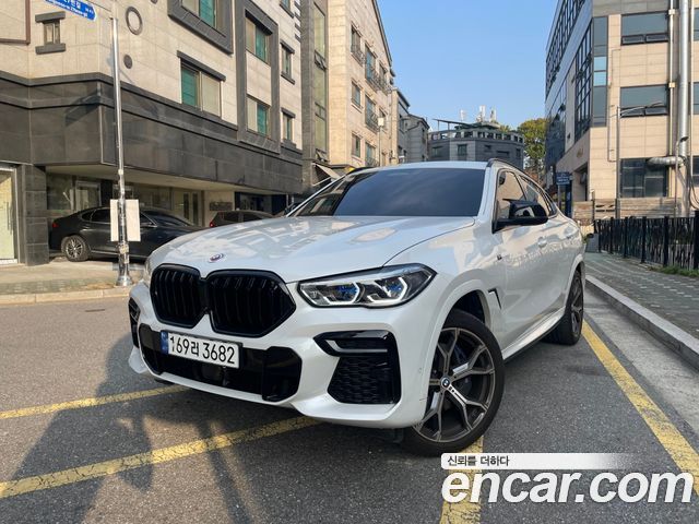 BMW X6 (G06)