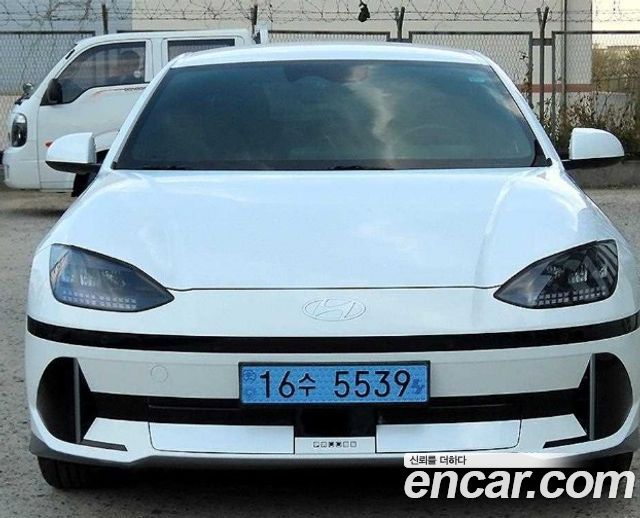 Hyundai Ionic 6