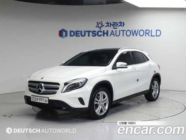 Mercedes-Benz GLA-Class X156
