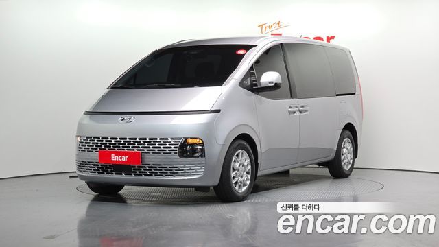 Hyundai Staria