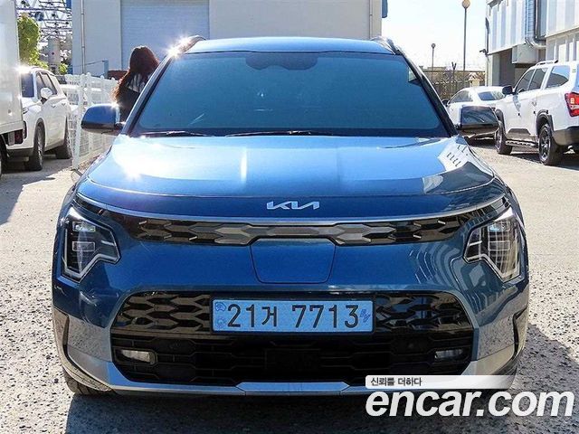 Kia The all new Niro EV