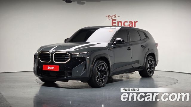 BMW XM (G09)