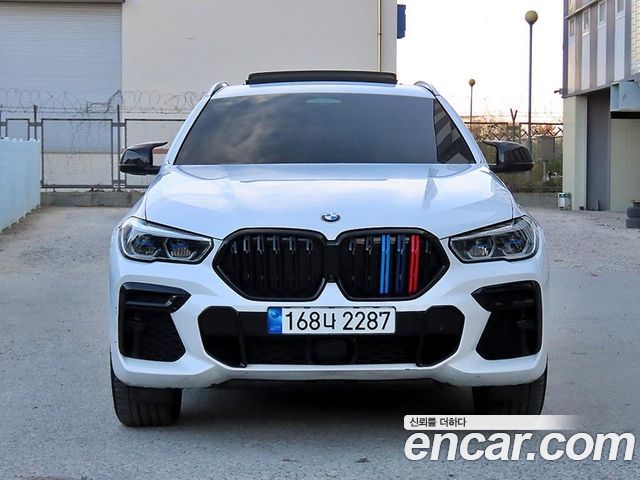 BMW X6 (G06)