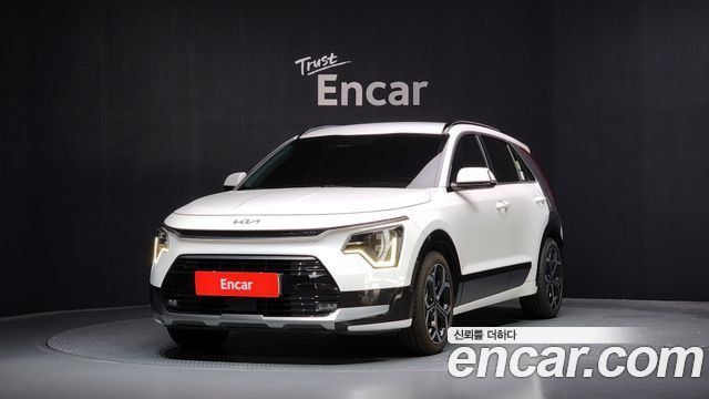 Kia The all new Niro