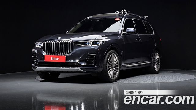 BMW X7 (G07)