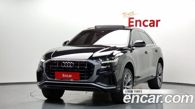 Audi Q8 (4M)