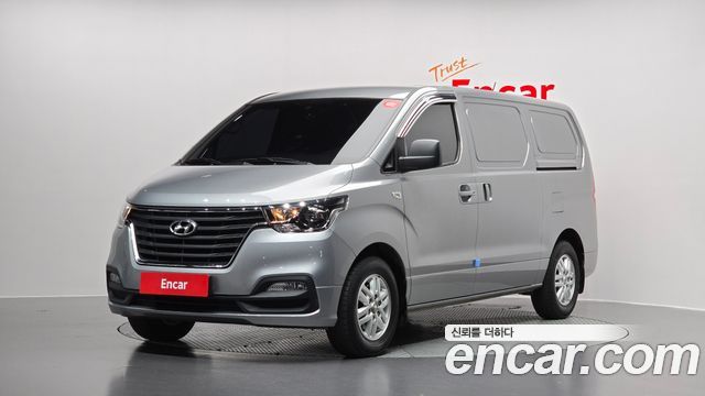 Hyundai The New Grand Starex