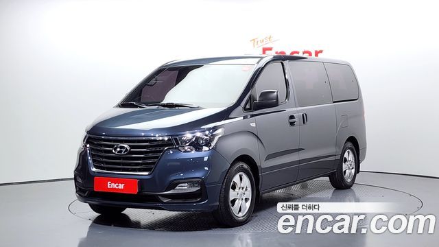 Hyundai The New Grand Starex