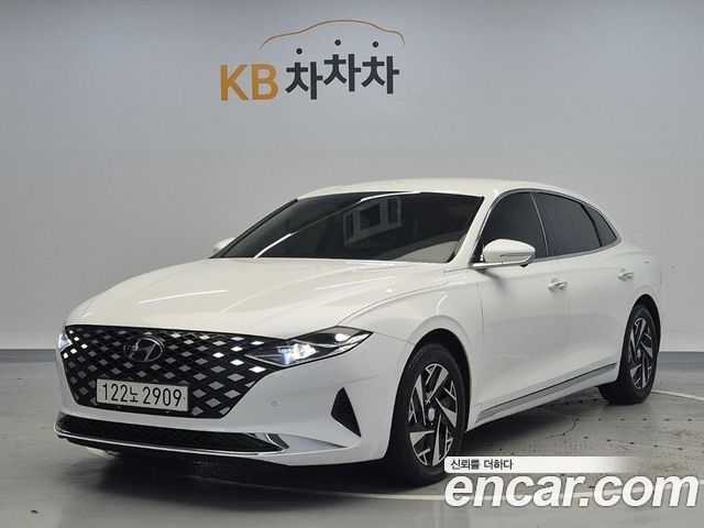 Hyundai The New Grandeur IG Hybrid