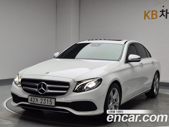 Mercedes-Benz E-Class W212