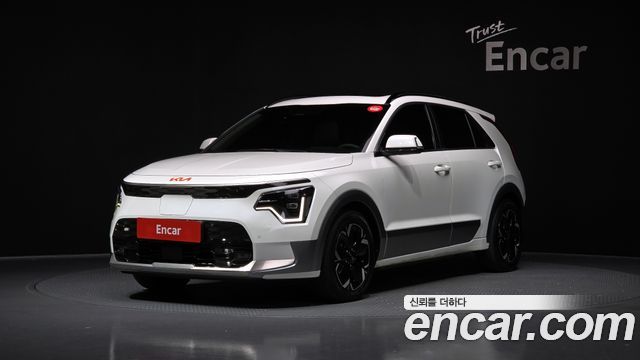 Kia The all new Niro EV