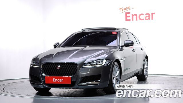 Jaguar XF (X260)