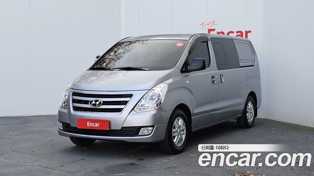 Hyundai Grand Starex