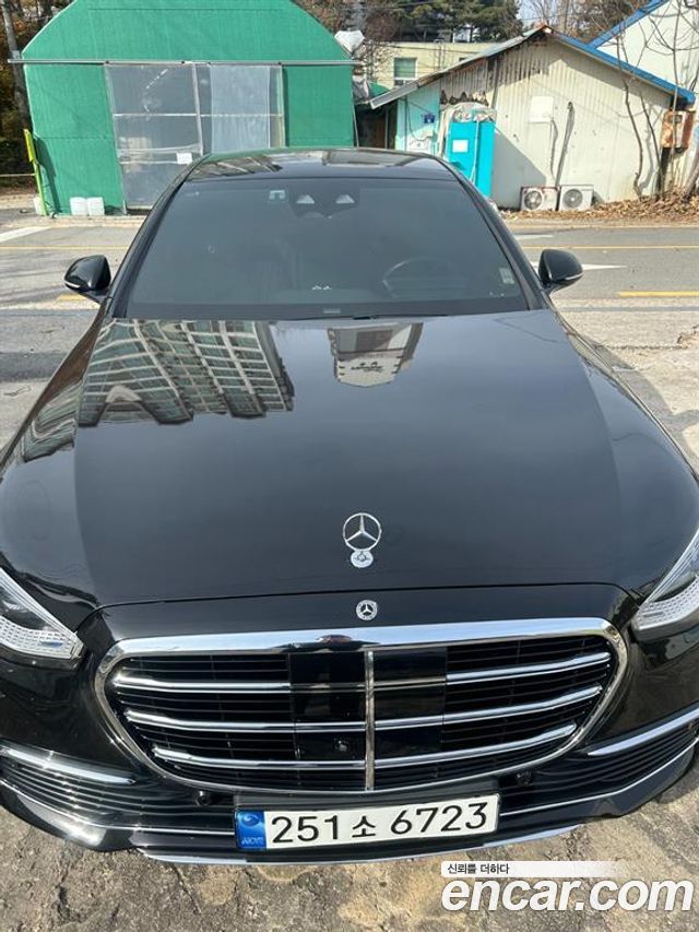 Mercedes-Benz S-Class W223