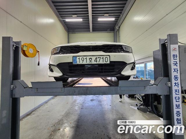 Kia K5 3rd generation