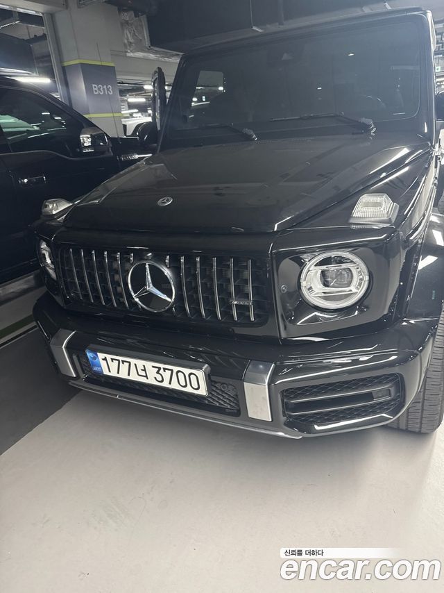Mercedes-Benz G-Class W463b