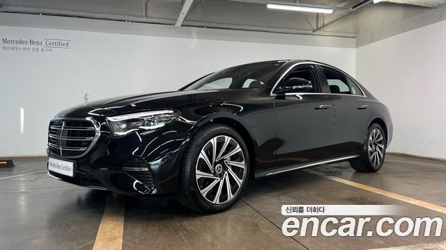 Mercedes-Benz E-Class W214