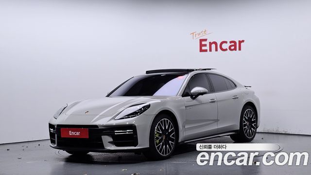 Porsche Panamera (972)