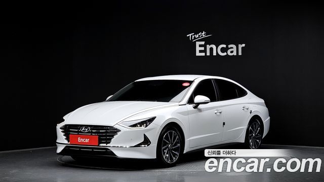 Hyundai Sonata (DN8)