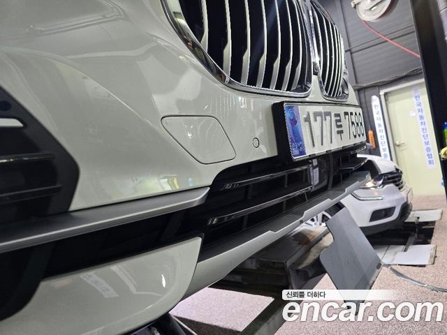 BMW X5 (G05)
