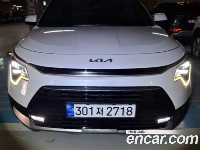 Kia The all new Niro