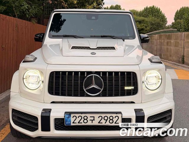 Mercedes-Benz G-Class W463b