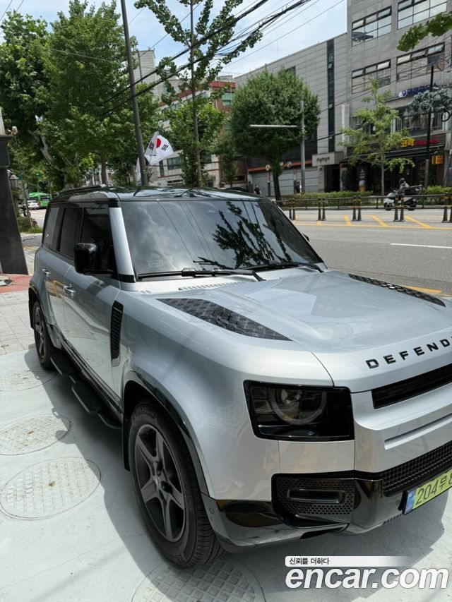 Land Rover Defender (L663)