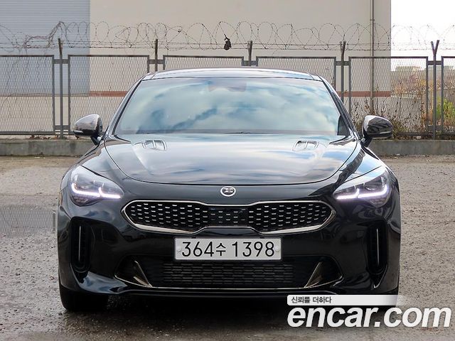 Kia Stinger Master