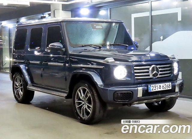 Mercedes-Benz G-Class W465