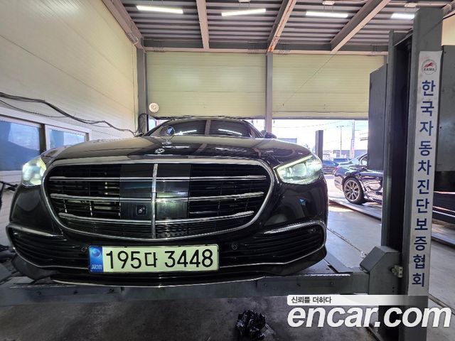 Mercedes-Benz S-Class W223