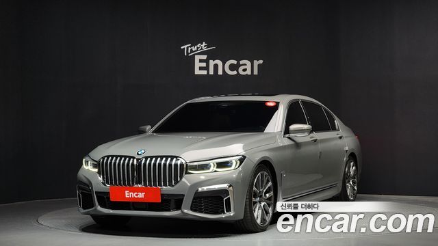 BMW 7 Series (G11)