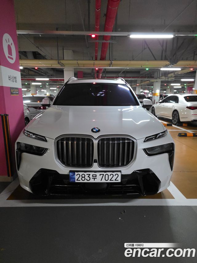 BMW X7 (G07)