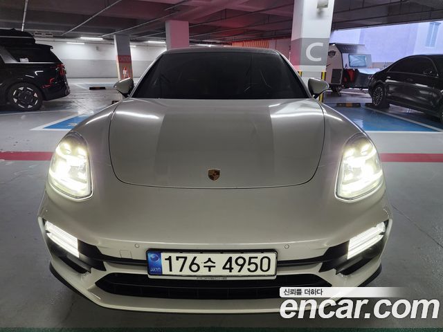 Porsche Panamera (971)