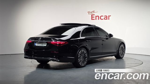 Mercedes-Benz S-Class W223