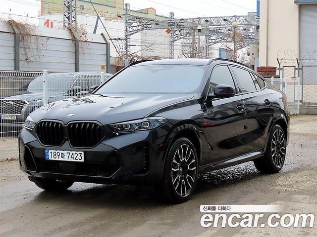 BMW X6 (G06)