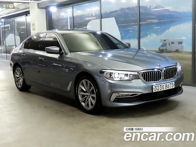 BMW 5 Series (G30)