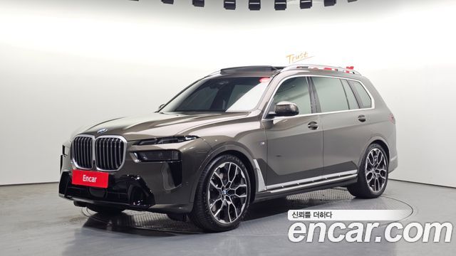 BMW X7 (G07)