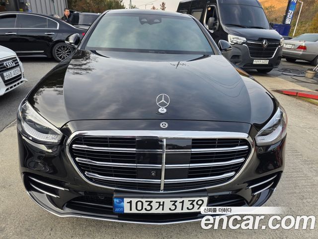 Mercedes-Benz S-Class W223