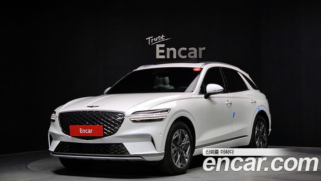 Genesis Electrified GV70